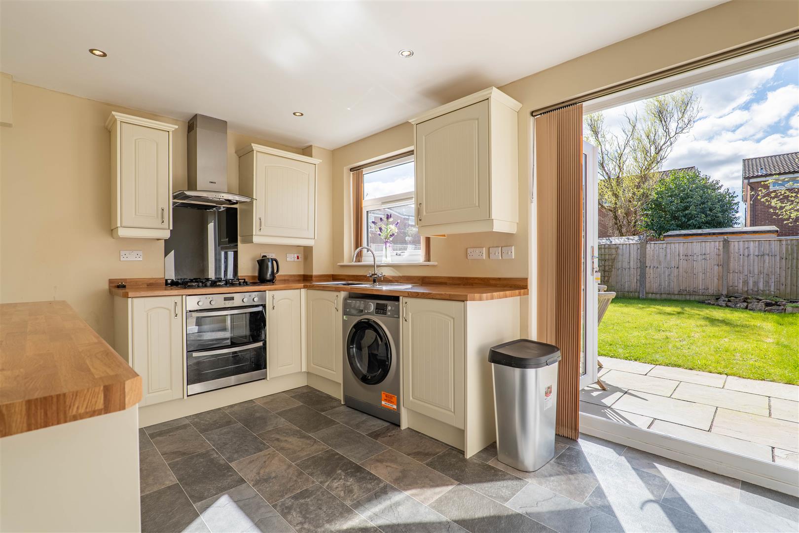 2 bed property in Hurstbrook, Chorley